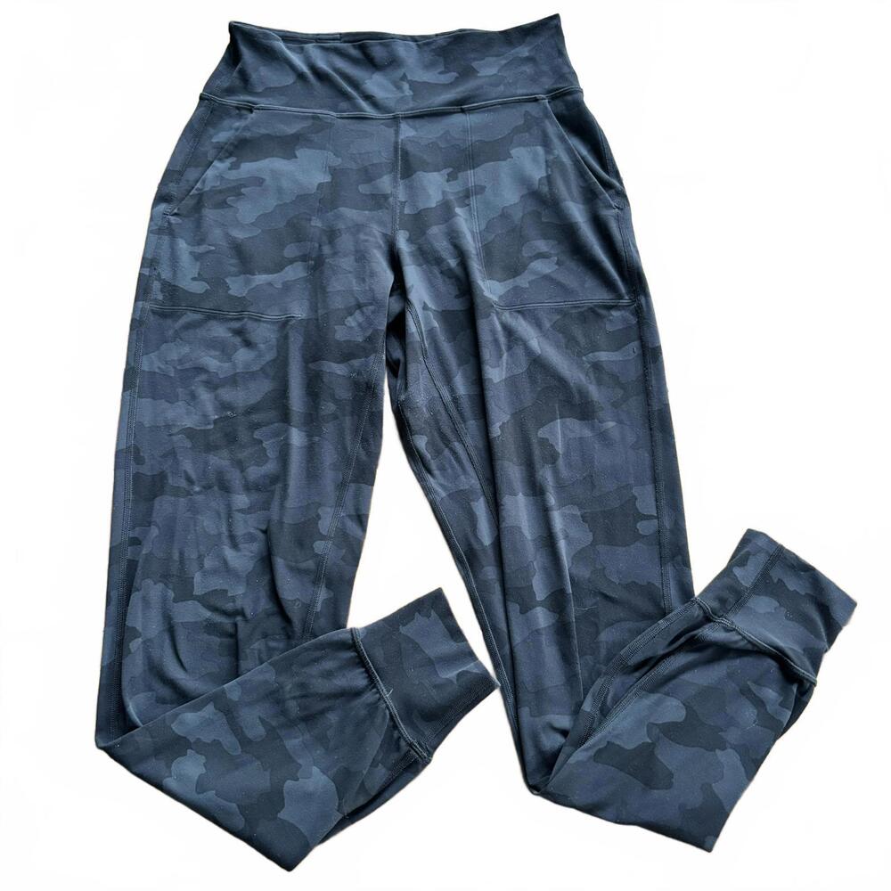 Lululemon Align Jogger / Camo Jogger –‎ Black Camo – Size 6 - Picture 2 of 7